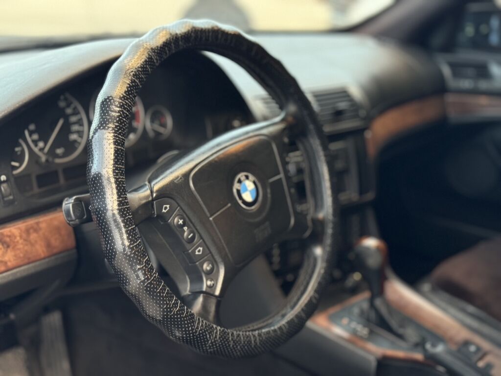 BMW 5 series: 2002 г., 4.4 л, Автомат, Бензин, Седан: фото 3