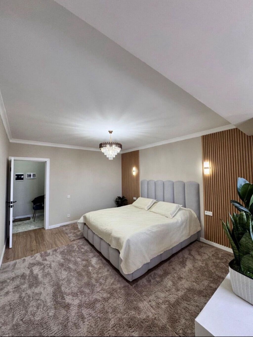 2 комнаты, 70 м², Элитка, 3 этаж, Свежий ремонт: фото 1