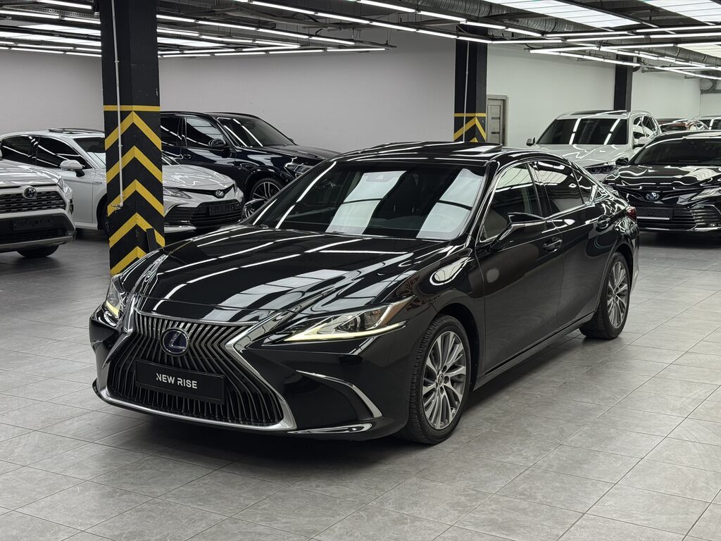 Lexus ES: 2021 г., 2.5 л, Вариатор, Гибрид, Седан: фото 2