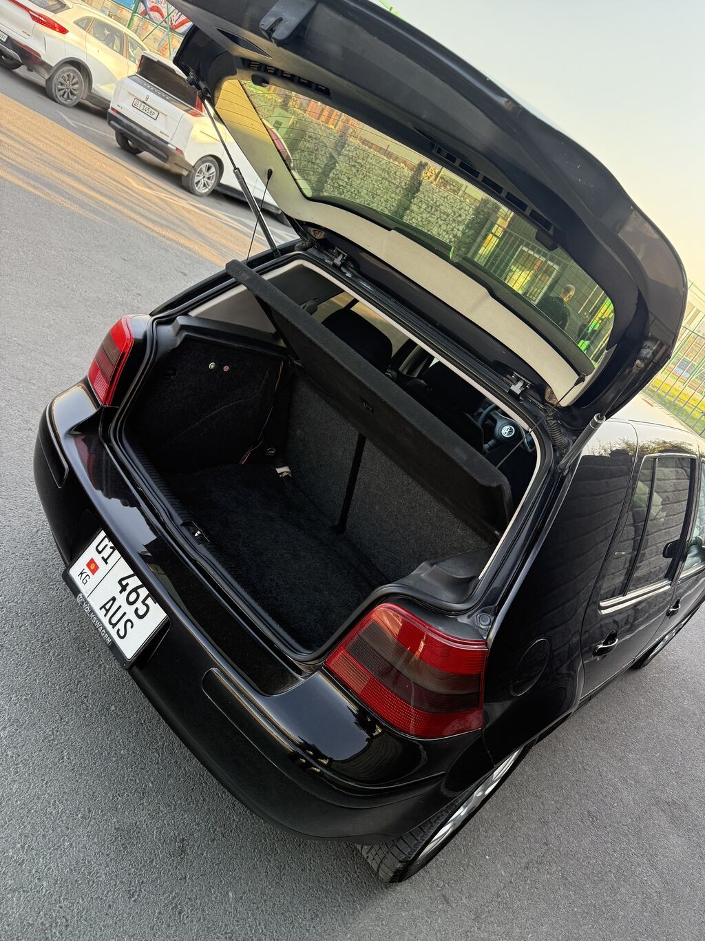 Volkswagen Golf: 2002 г., 2 л, Автомат, Бензин: фото 7