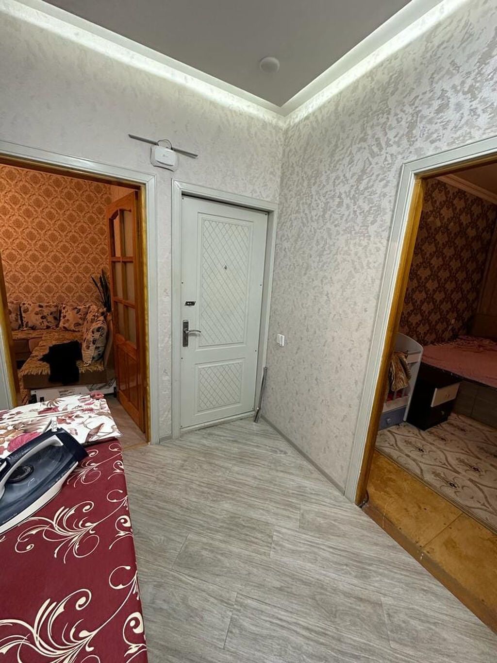 Gənclikdə 2 otaqlı köhnə tikili mənzil satılır, 64 m², 208 000 AZN, şəkil 3 / 12
