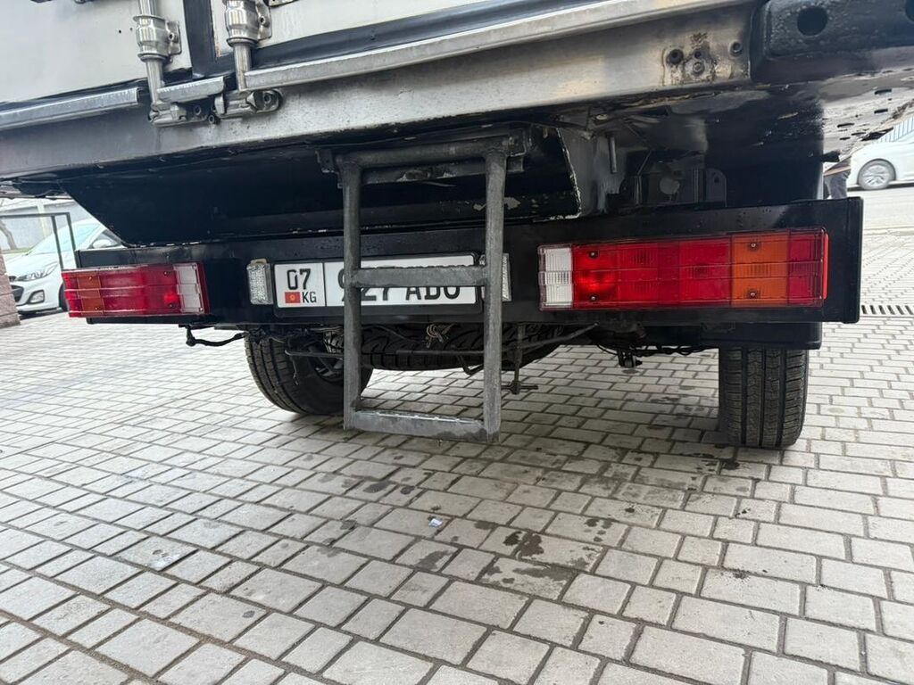 Mercedes-Benz Спринтер: 2003 г., 2.2 л, Механика, Дизель, Фургон: фото 5