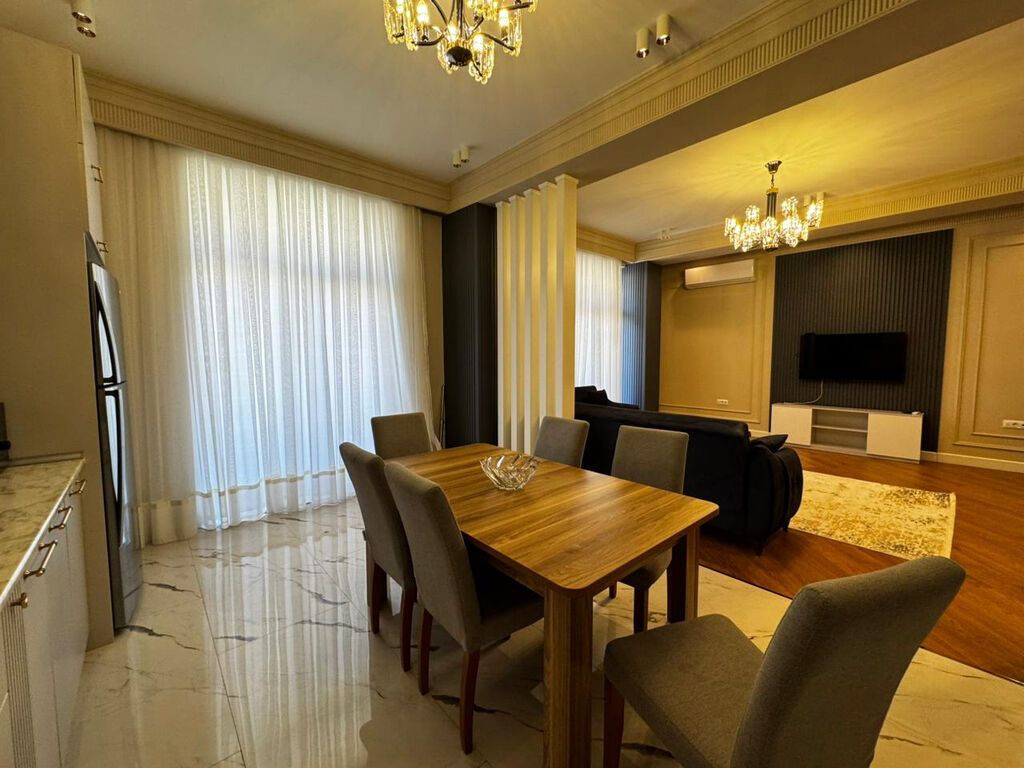 Ağ Şəhərdə premium 3 otaqlı kirayə mənzil Ünvan: Bakı, Ağ Şəhər