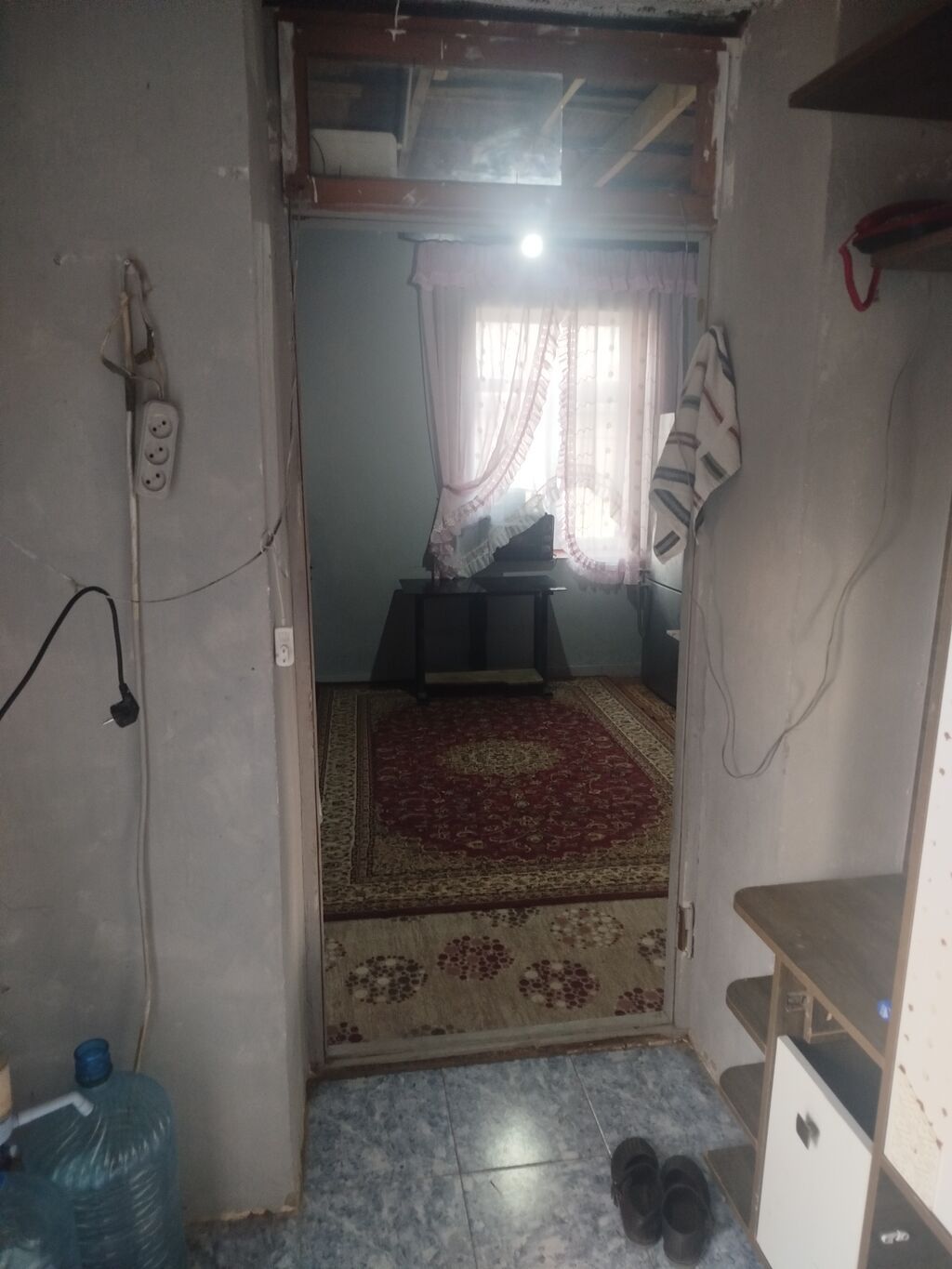 3 otaqlı, 100 kv. m, Kredit yoxdur, Orta təmir