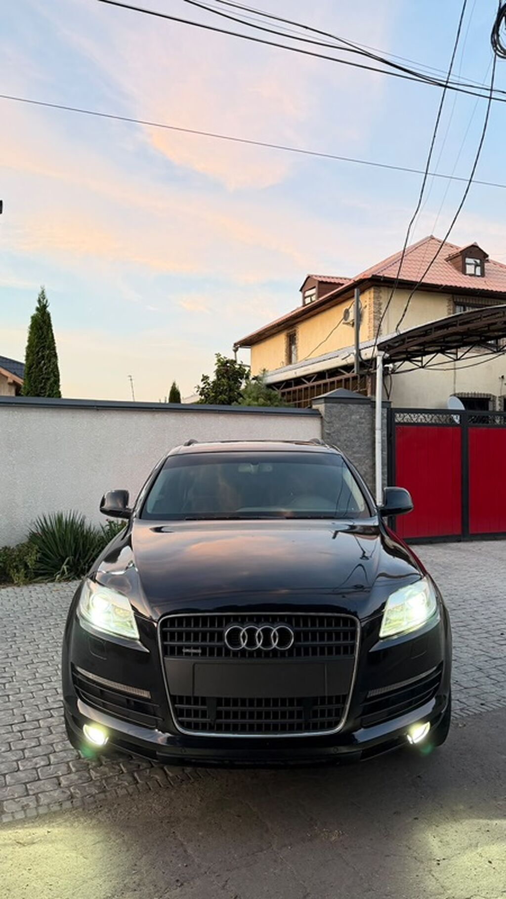 Audi Q7: 2006 г., 4.2 л, Автомат, Бензин, Внедорожник: фото 3
