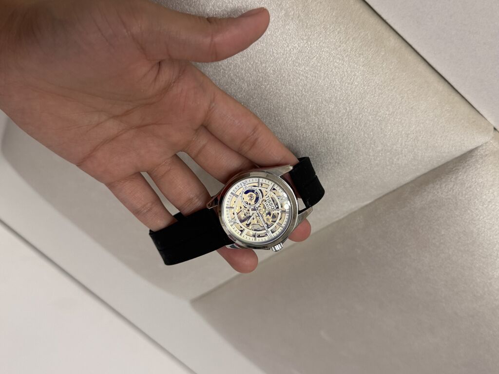 Tissot механические часы с открытым циферблатом (skeleton) - Бренд и: фото 4