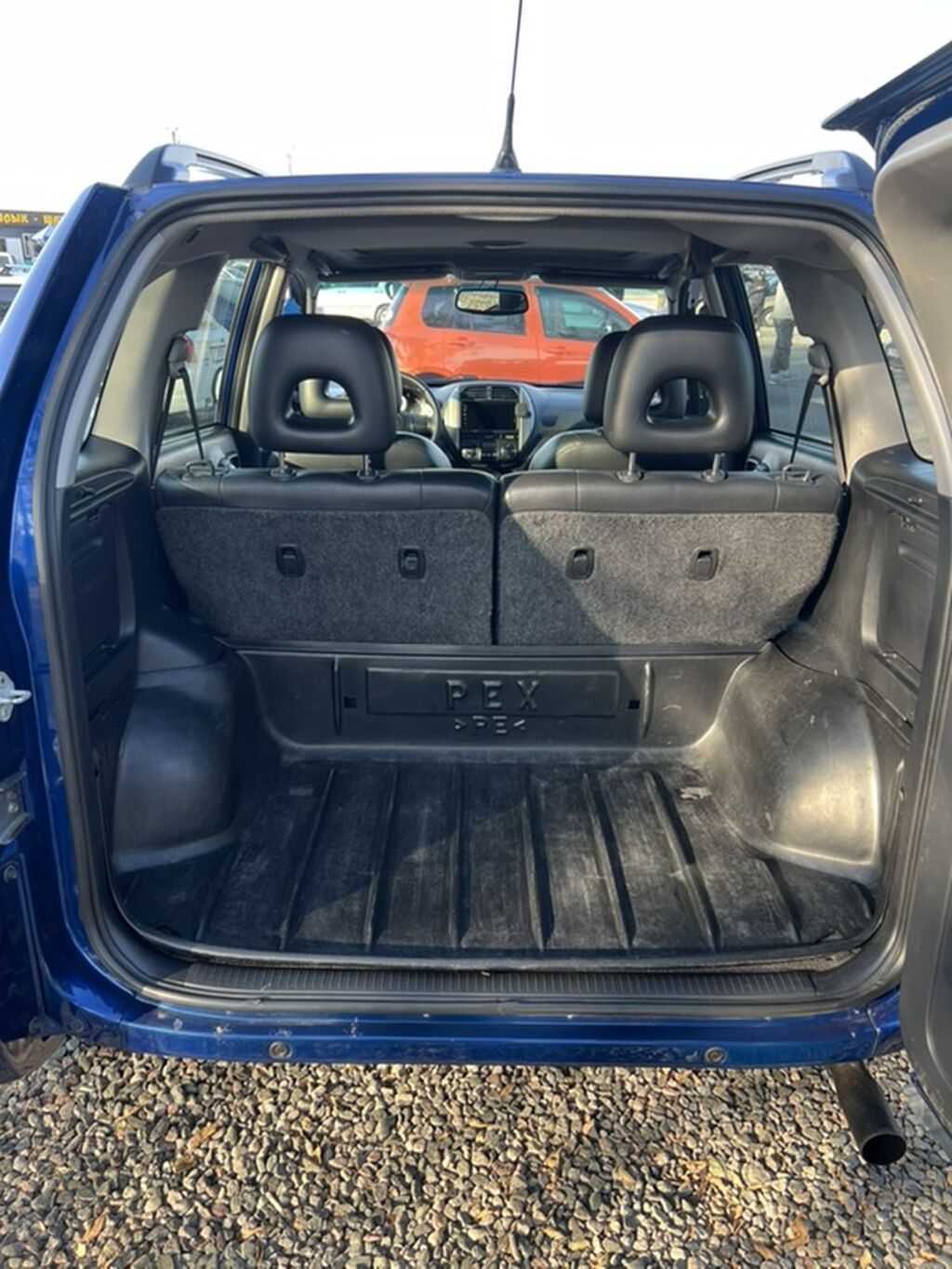 Toyota RAV4: 2004 г., 2 л, Автомат, Бензин, Кроссовер: фото 4