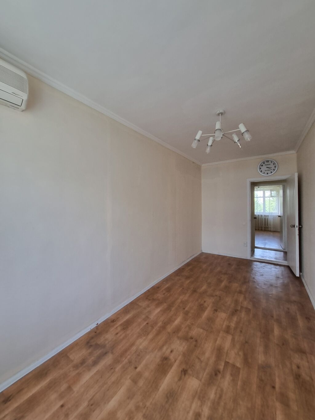 3 комнаты, 58 м², Хрущевка, 4 этаж, Косметический ремонт — фото 8