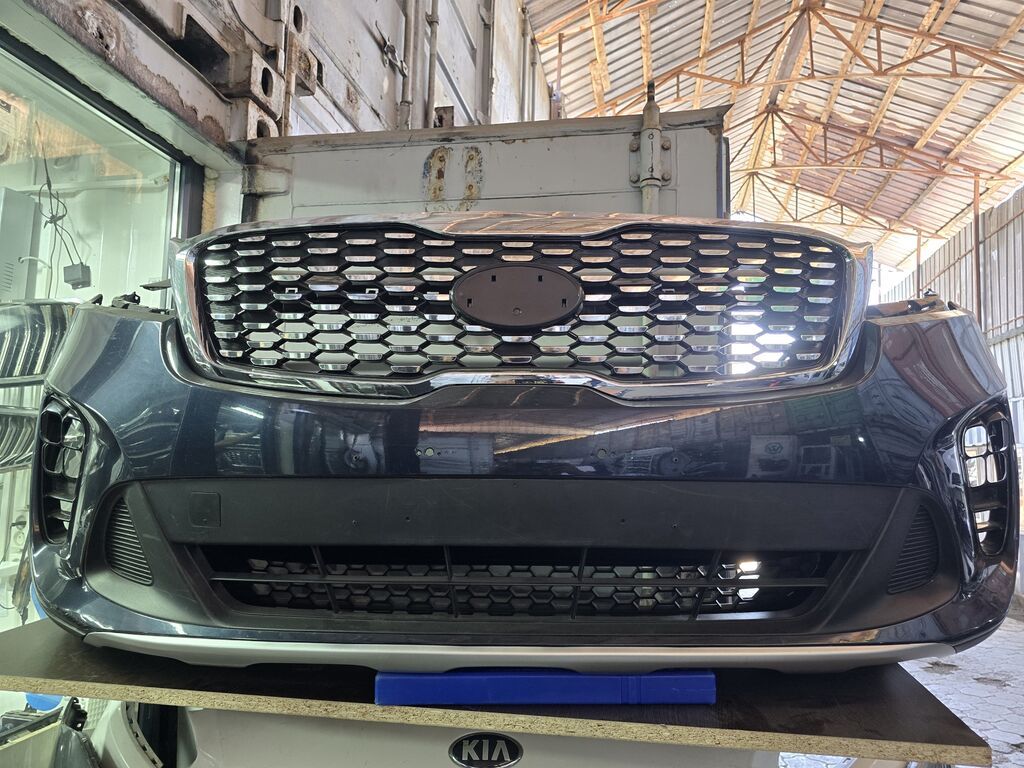 Бампер Kia, Б/у, Оригинал