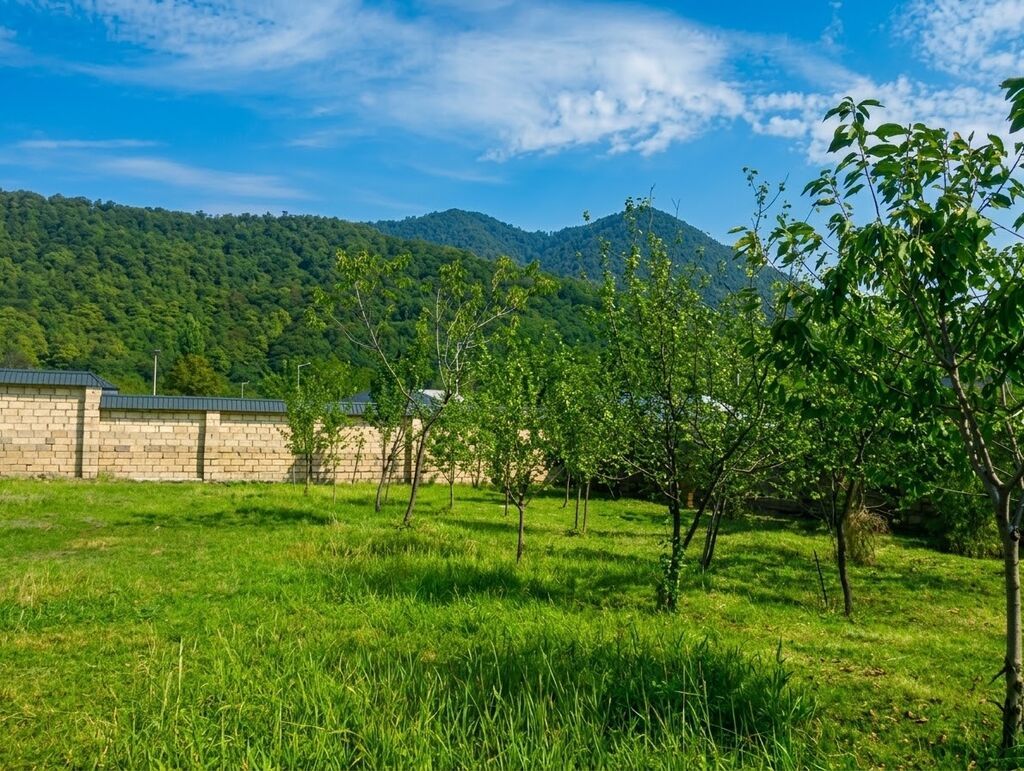 200 kv. m, 4 otaqlı, İnternet, Telefon, Qaz