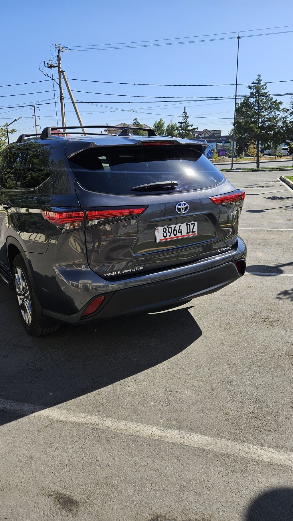 Toyota Highlander: 2020 г., 2.5 л, Гибрид, Кроссовер: фото 4