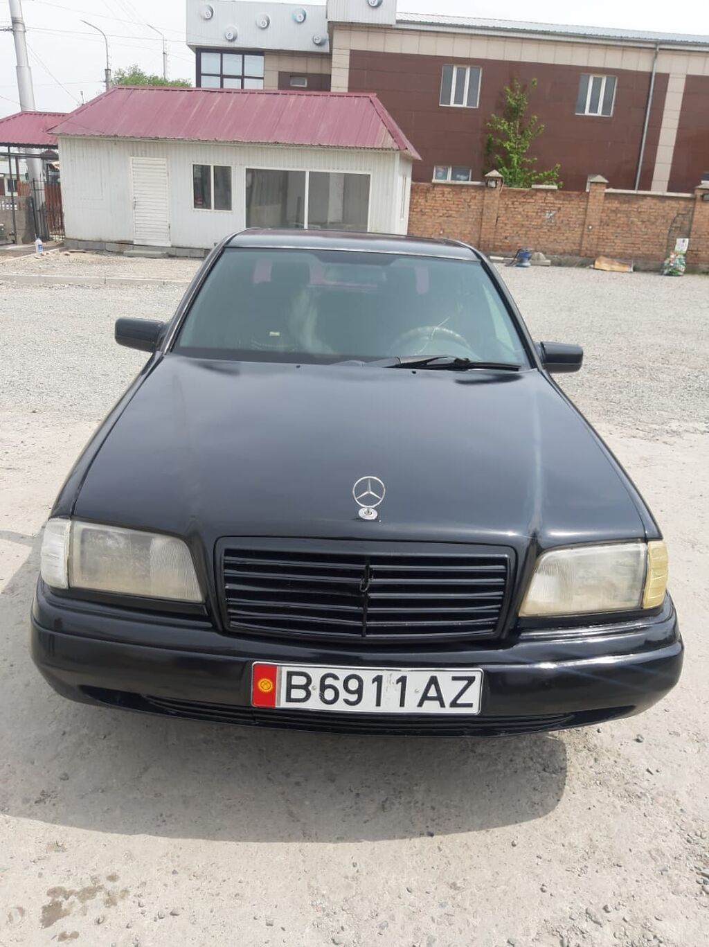 Mercedes-Benz C-Class: 1993 г., 2.8 л, Автомат, Бензин, Седан: фото 1