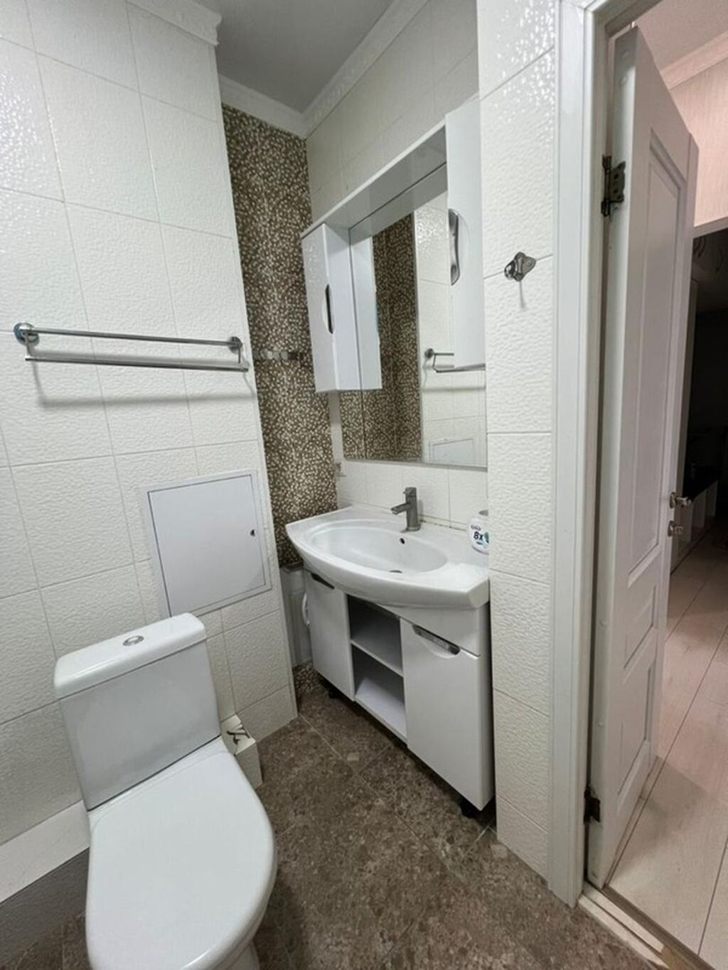 3 комнаты, 80 м², ул. Баха / Гагарина Индивидуалка, 1 этаж, Свежий ремонт: фото 4
