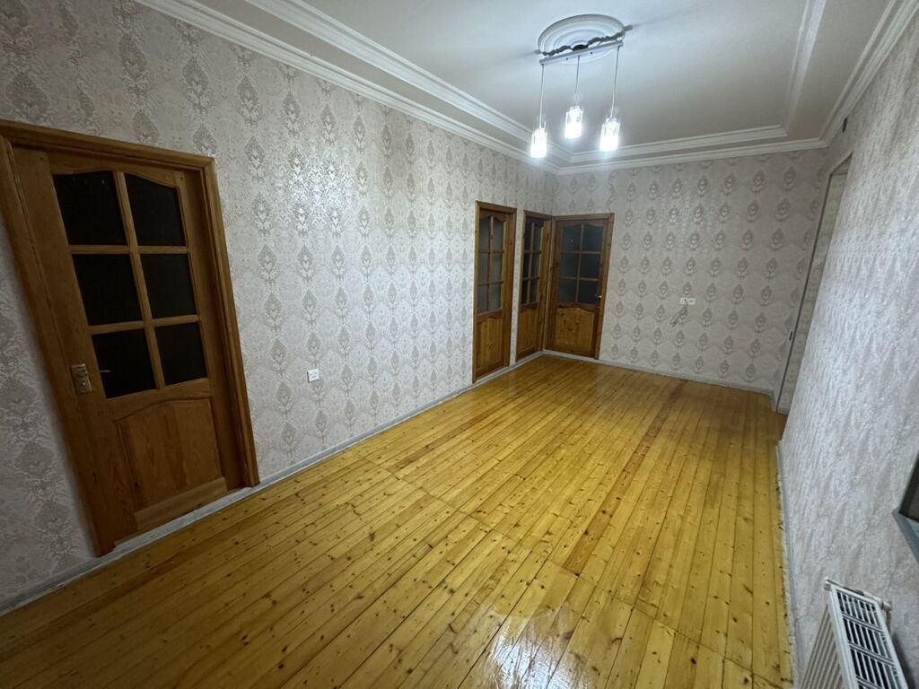 🏡 BİNƏQƏDİ QƏSƏBƏSİNDƏ 3 OTAQLI HƏYƏT EVİ SATILIR! 📍 Əla yerləşmə —
