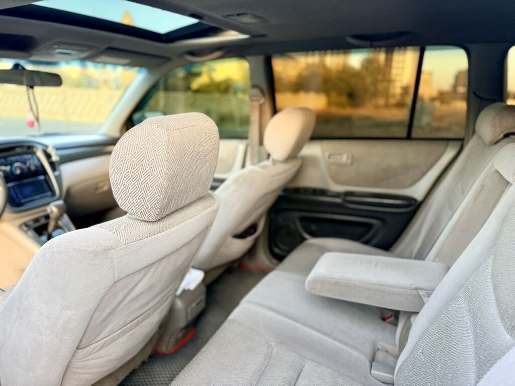 Toyota Highlander: 2002 г., 3 л, Автомат, Бензин, Кроссовер: фото 8