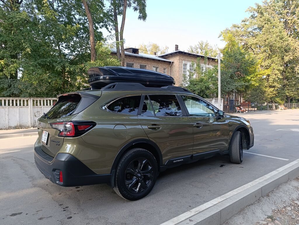 Subaru Outback: 2020 г., 2.4 л, Автомат, Бензин, Универсал: фото 3