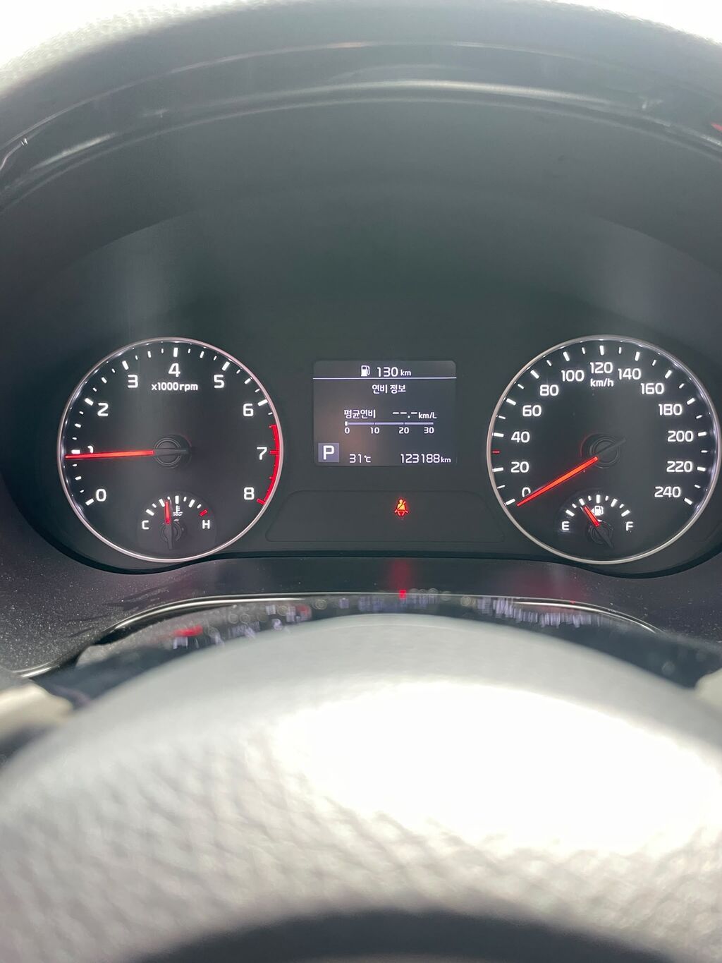 Kia Seltos: 2020 г., 1.6 л, Автомат, Бензин, Кроссовер: фото 4