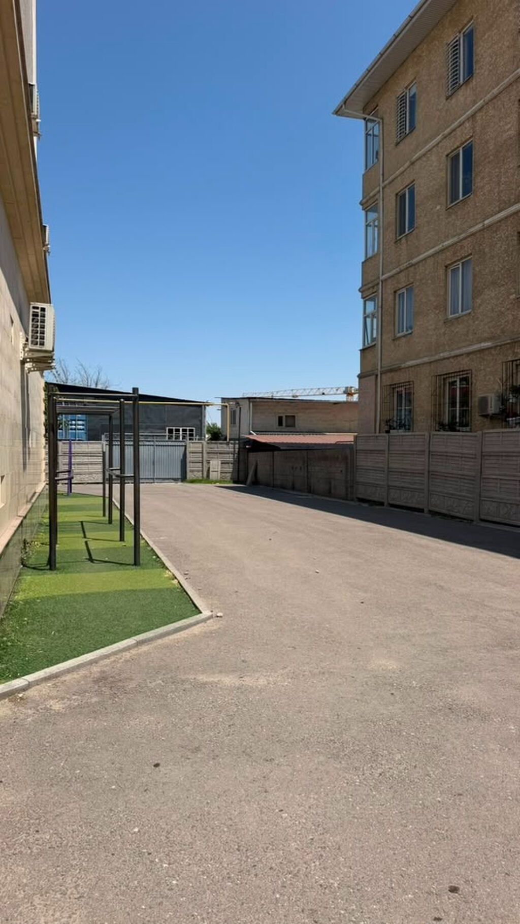 3 комнаты, 99 м², Городская больница №4 (ул. Айни) 10 этаж, ПСО (под самоотделку): фото 3