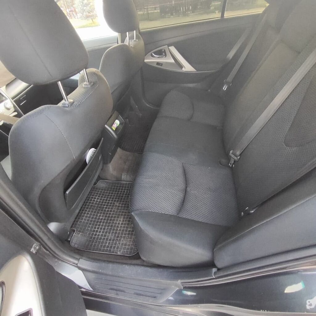Toyota Camry: 2010 г., 2.5 л, Автомат, Бензин, Седан: фото 8
