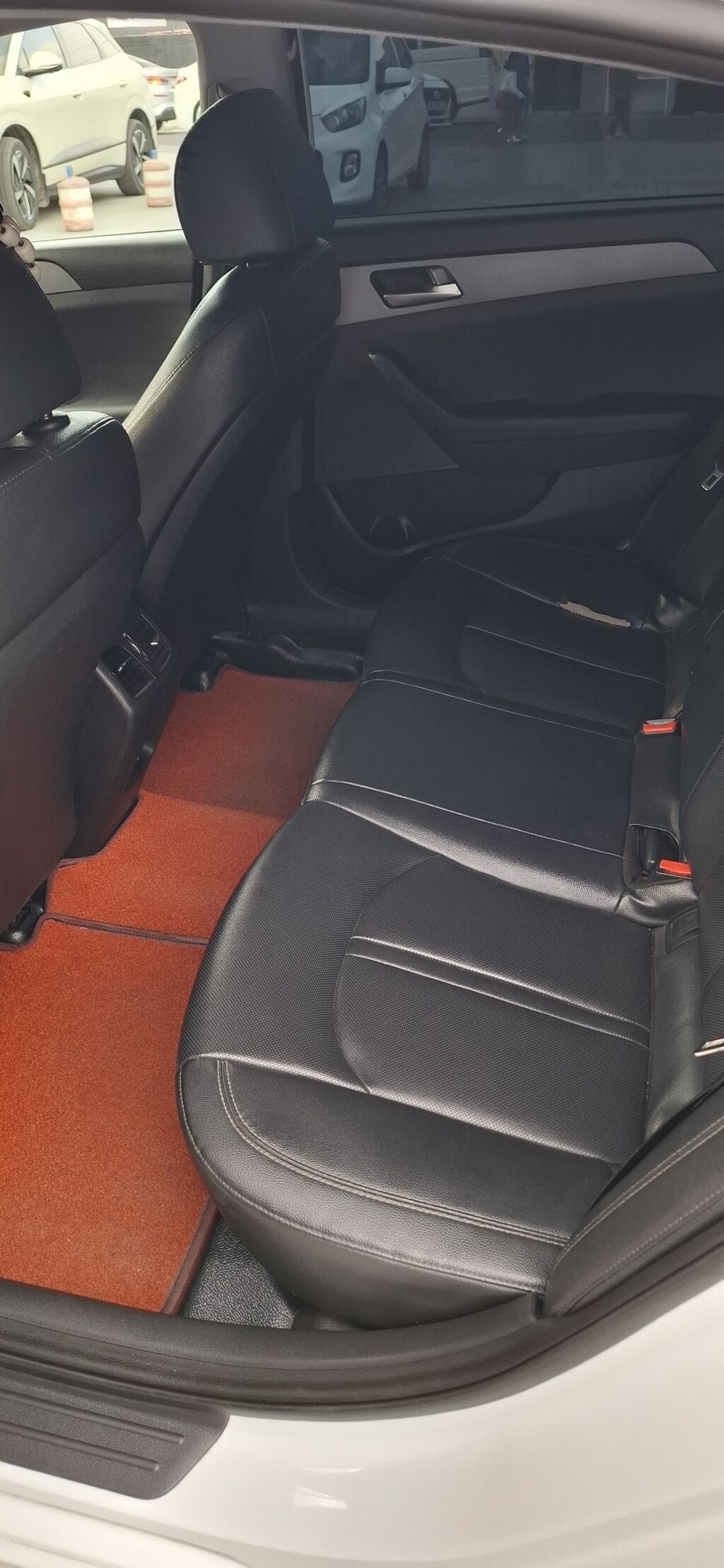 Hyundai Sonata: 2018 г., 2 л, Автомат, Газ, Седан: фото 6