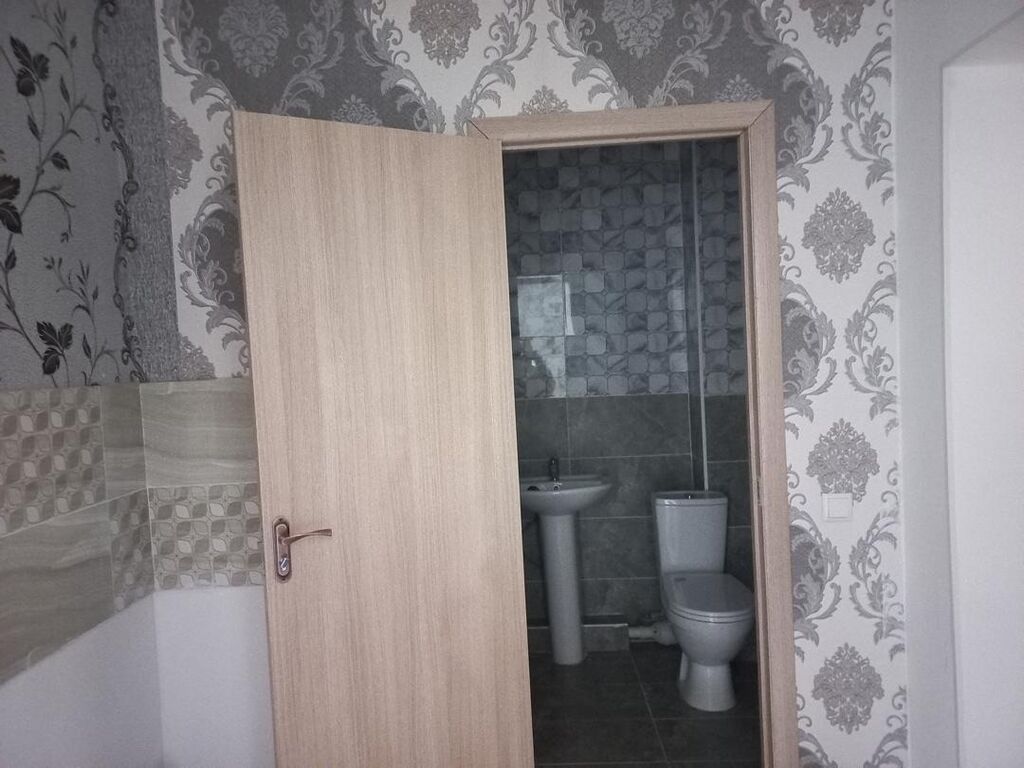 1 комната, 28 м², Индивидуалка, 1 этаж, Дизайнерский ремонт: фото 3
