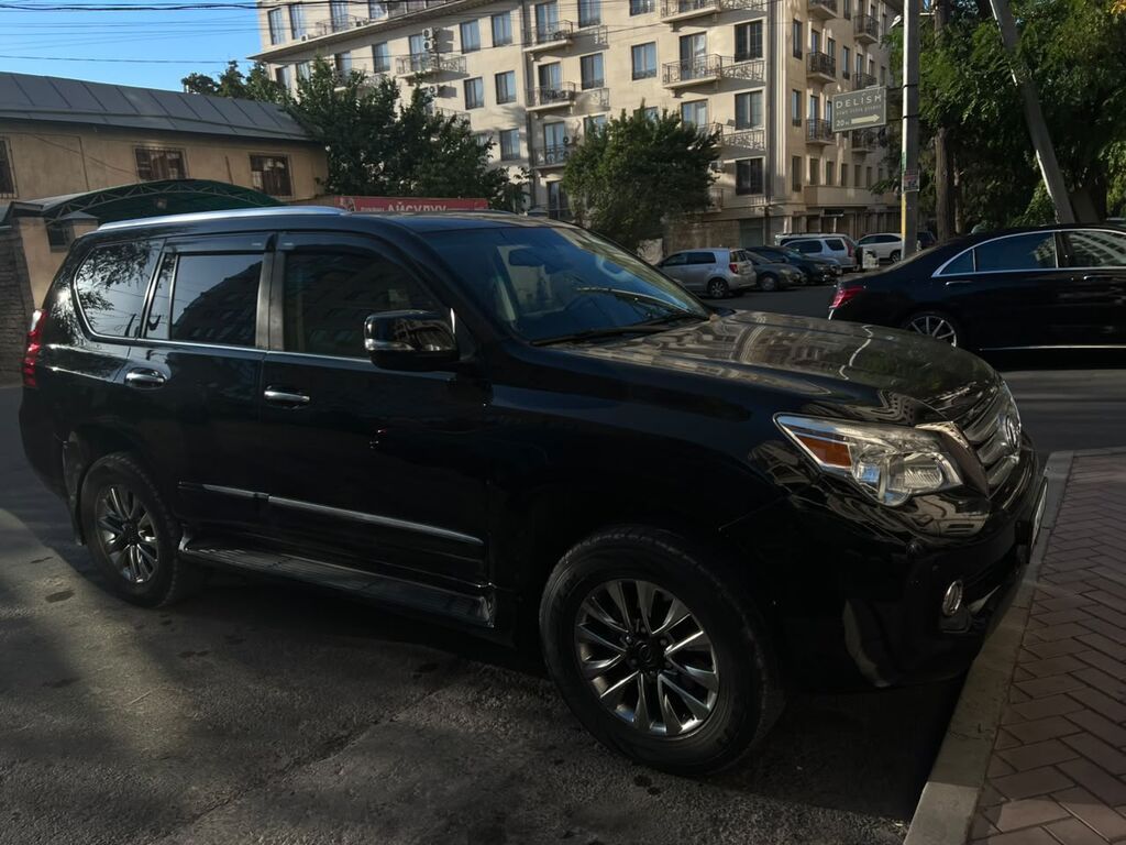 Lexus GX: 2011 г., 4.6 л, Внедорожник: фото 5