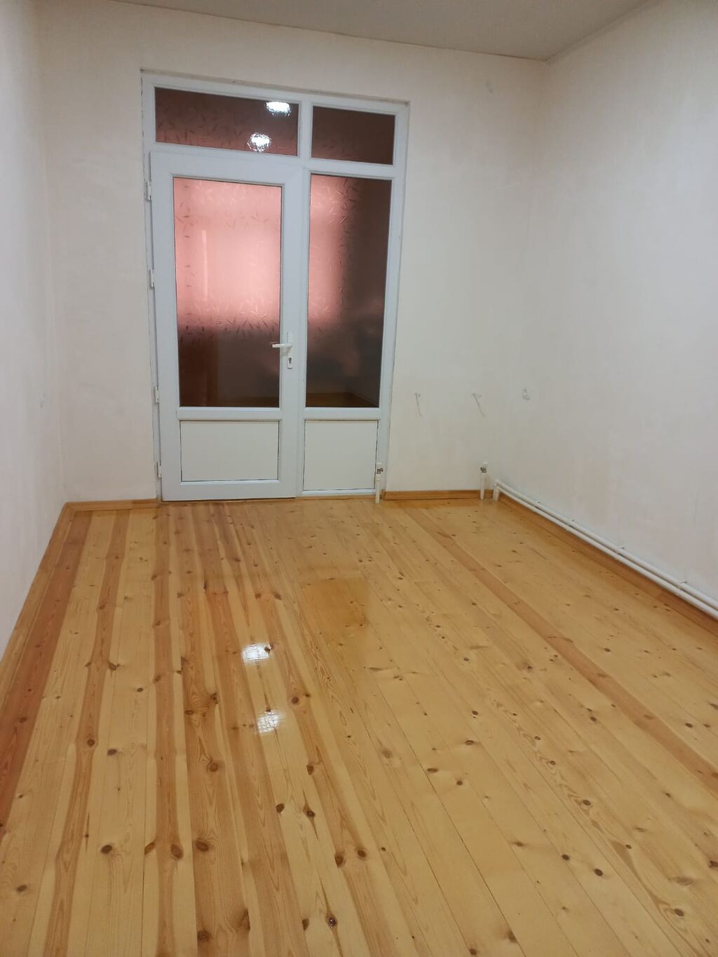 5otaqdan 4ə düzəlmə mənzil – işıqlı və səliqəli planlama - Otaqlar: 4