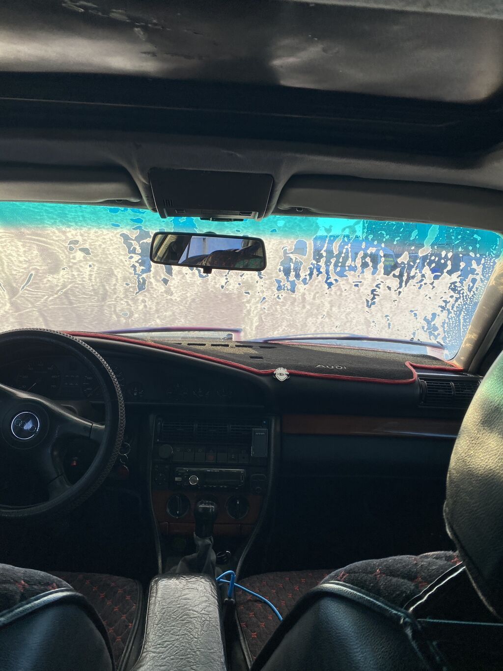 Audi 100: 1991 г., 2.8 л, Механика, Бензин, Седан: фото 4