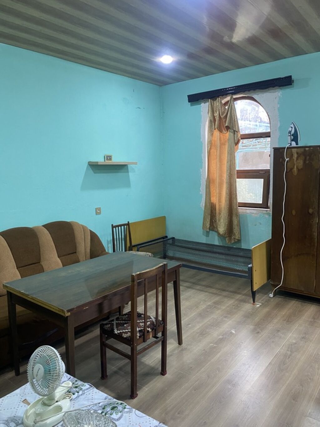 Ünvan ehmedli 1 otaglı ev qiymet 250 metroya çox yaxındı