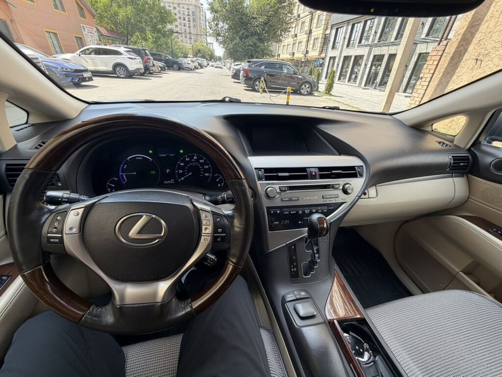 Lexus RX: 2013 г., 3.5 л, Автомат, Гибрид, Кроссовер: фото 7