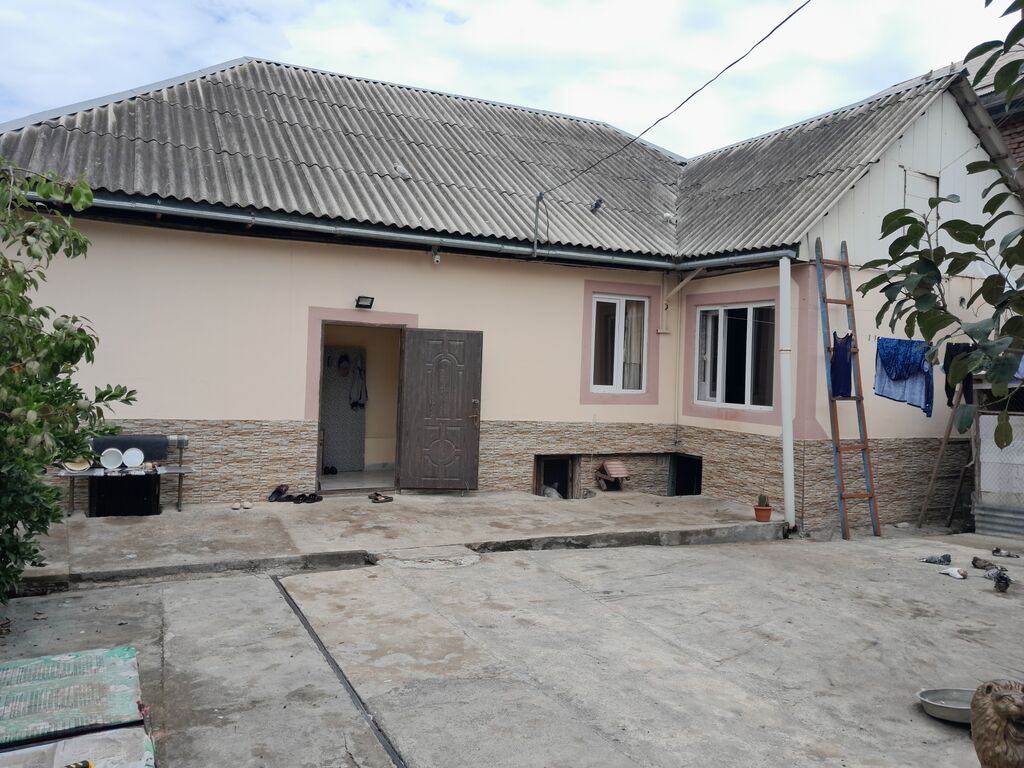 3 otaqlı, 3 kv. m, Kredit yoxdur, Orta təmir