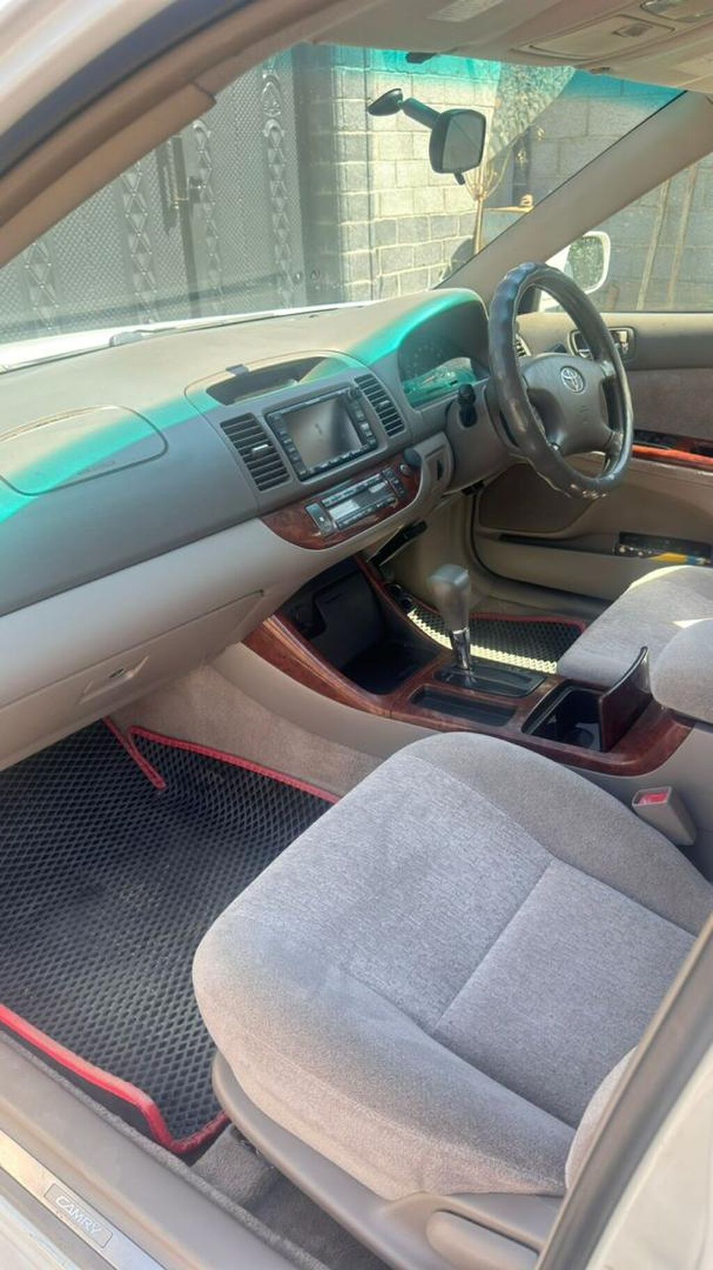 Салон Toyota Camry (XV30) — передние сиденья с консолью - Пара: фото 6