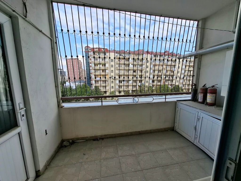 5 otaqlı, Yeni tikili, 166 kv. m