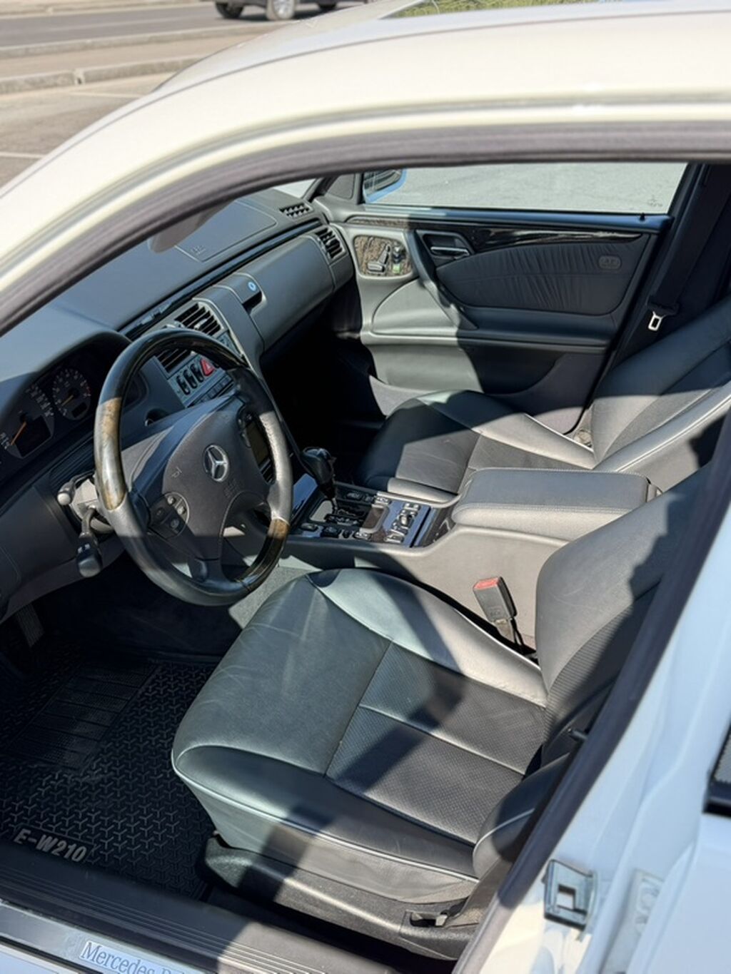 Mercedes-Benz E-Class: 2001 г., 2 л, Автомат, Бензин, Седан: фото 7