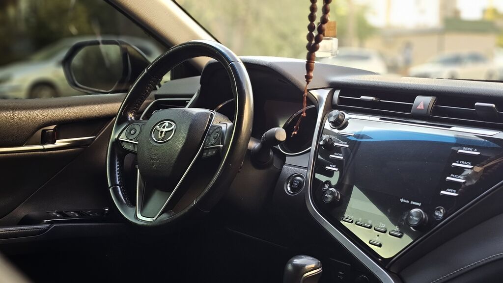 Toyota Camry: 2019 г., 2.5 л, Автомат, Бензин, Седан: фото 5