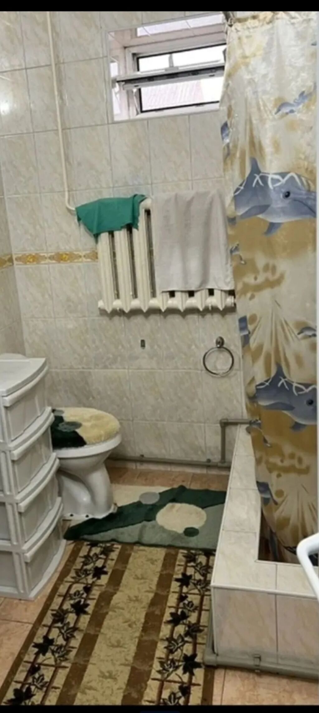 66 м², 4 комнаты, Парковка, Забор, огорожен