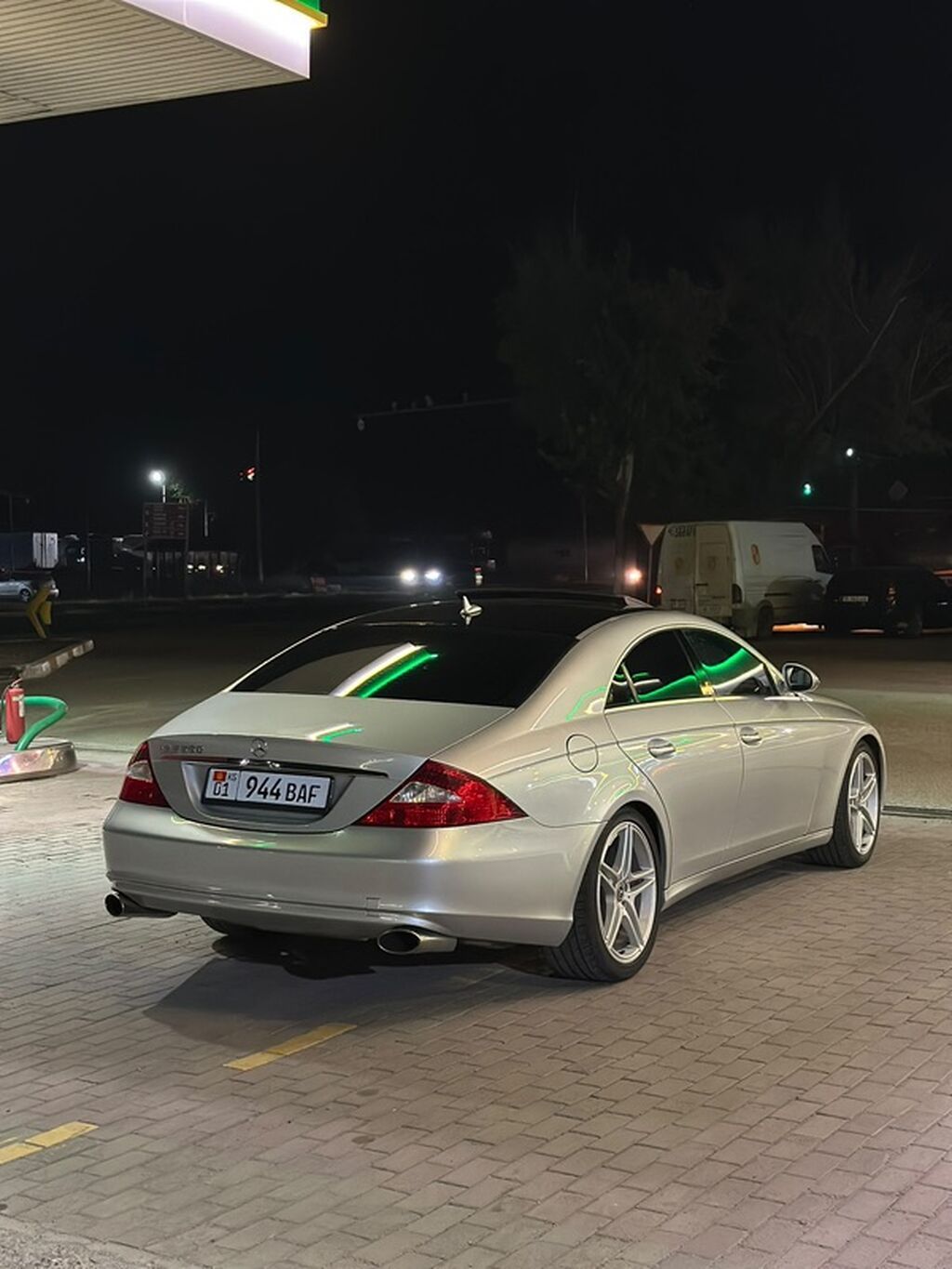 Mercedes-Benz CLS-Class: 2006 г., 5.5 л, Автомат, Бензин, Купе: фото 2