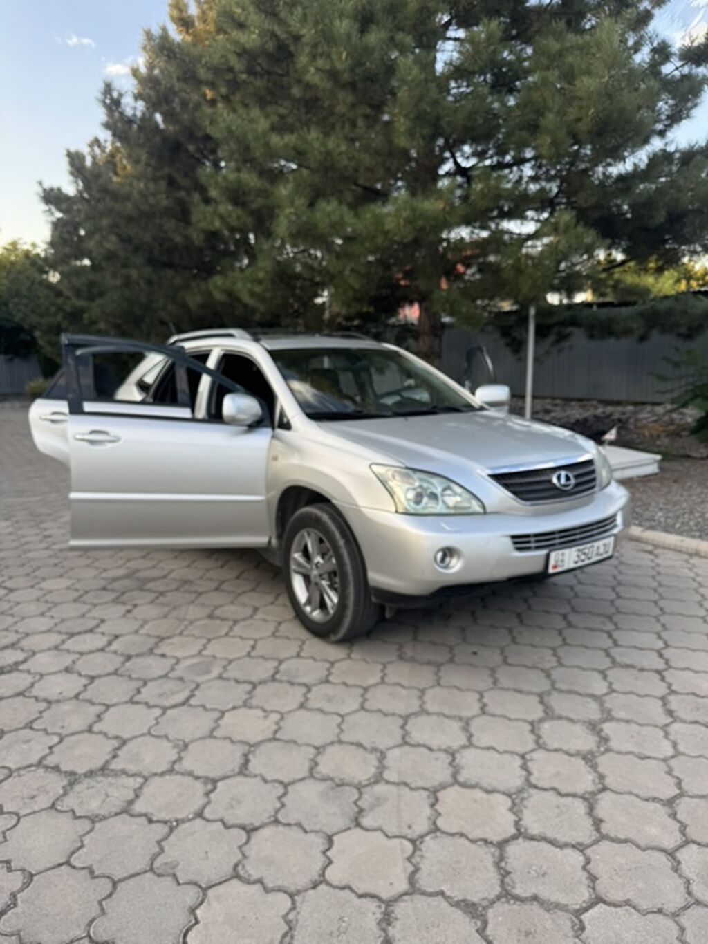 Lexus RX: 2025 г., 3.3 л, Автомат, Гибрид, Кроссовер: фото 4