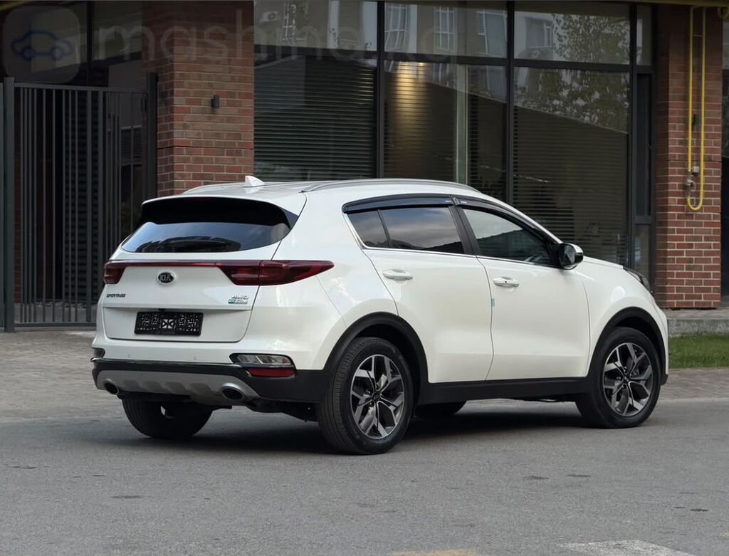 Kia Sportage: 2020 г., 2 л, Автомат, Дизель, Кроссовер: фото 4