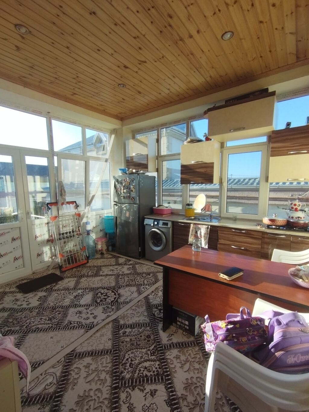 3 otaqlı, 85 kv. m, Yeni təmirli