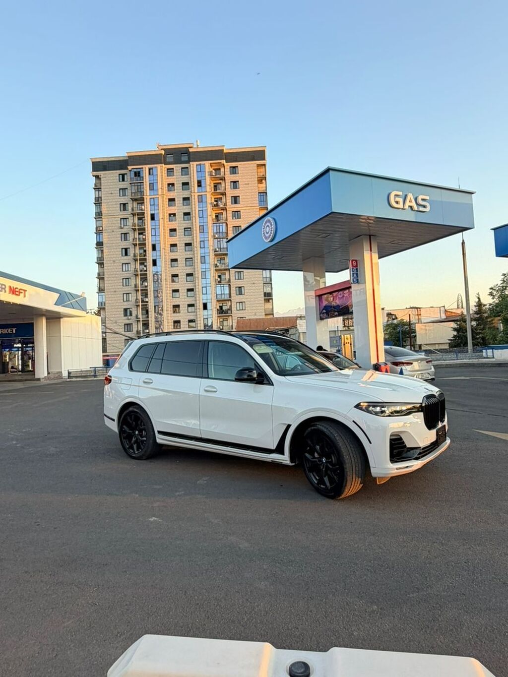 BMW X7: 2019 г., 3 л, Автомат, Бензин, Кроссовер: фото 4