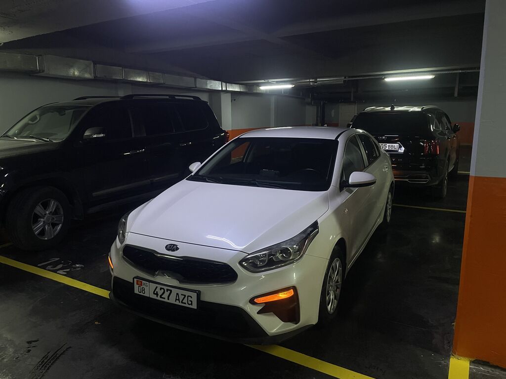 Kia K3: 2021 г., 1.6 л, Автомат, Бензин, Седан: фото 1