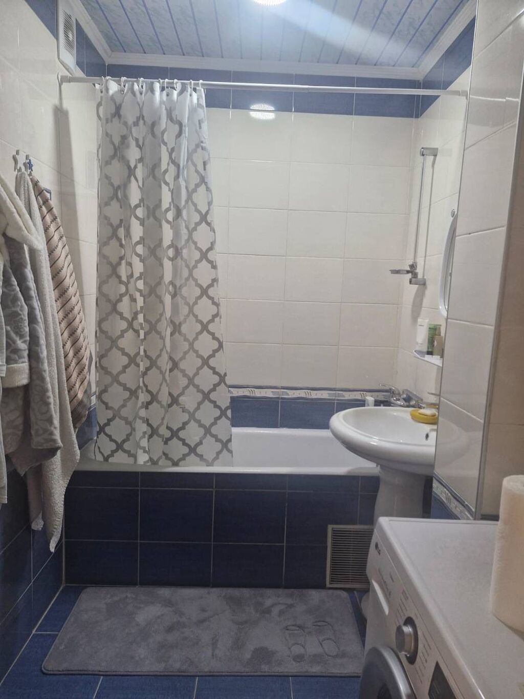 3 комнаты, 70 м², 106 серия, 6 этаж, Косметический ремонт — фото 8
