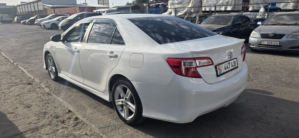 Toyota Camry: 2012 г., 2.5 л, Автомат, Бензин, Седан: фото 4