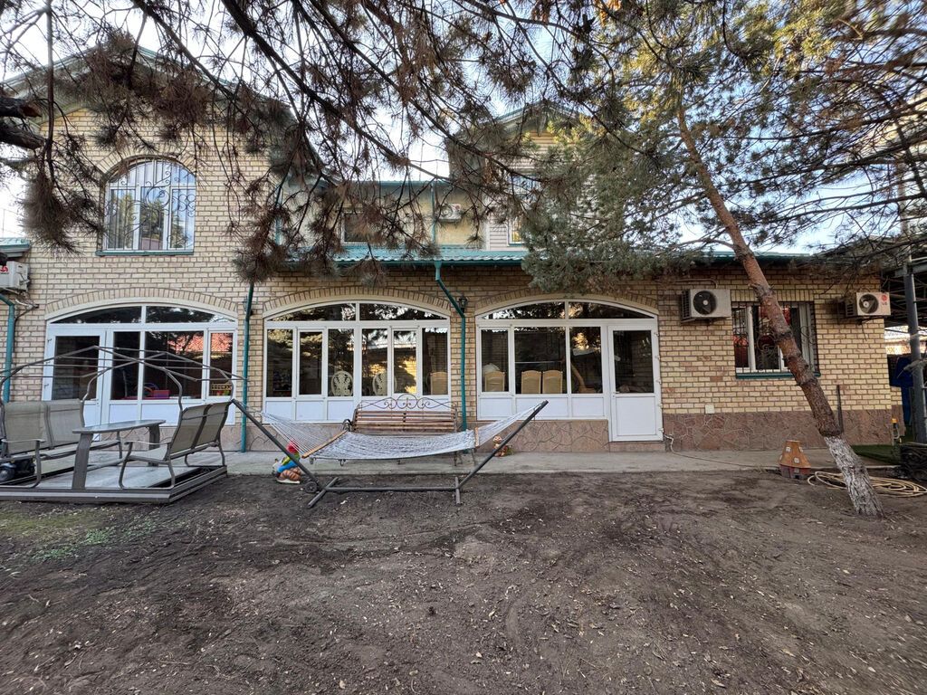 5 и более комнат, 370 м², 7 соток, Бишкек, Юнусалиева/Суванбердиева Риэлтор: фото 1