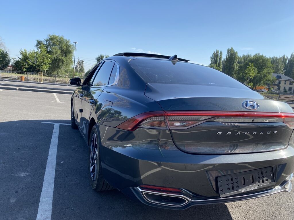 Hyundai Grandeur: 2020 г., 2.4 л, Автомат, Гибрид, Седан: фото 8