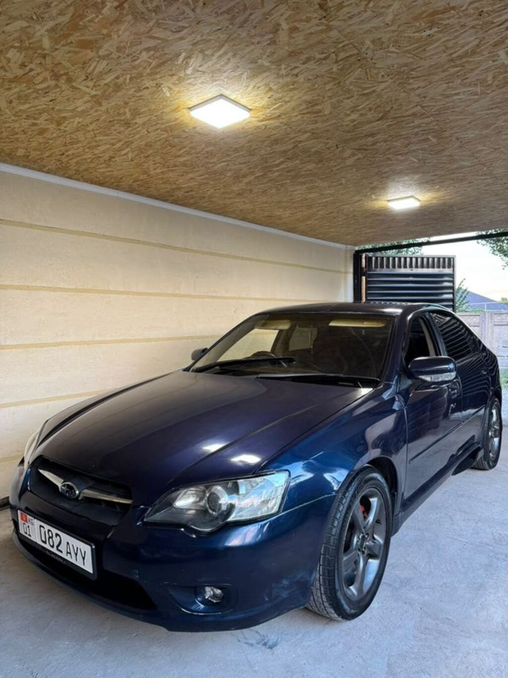 Subaru Legacy: 2003 г., 2 л, Автомат, Бензин, Седан: фото 1