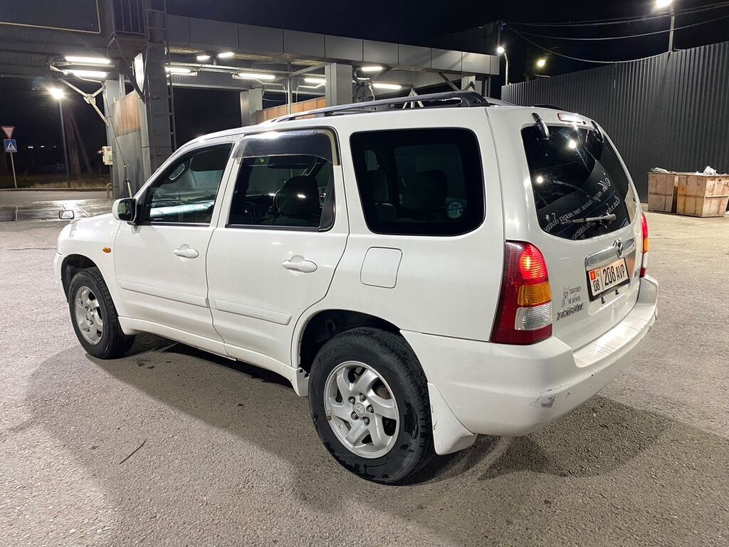 Mazda Tribute: 2001 г., 2 л, Автомат, Газ, Кроссовер: фото 6