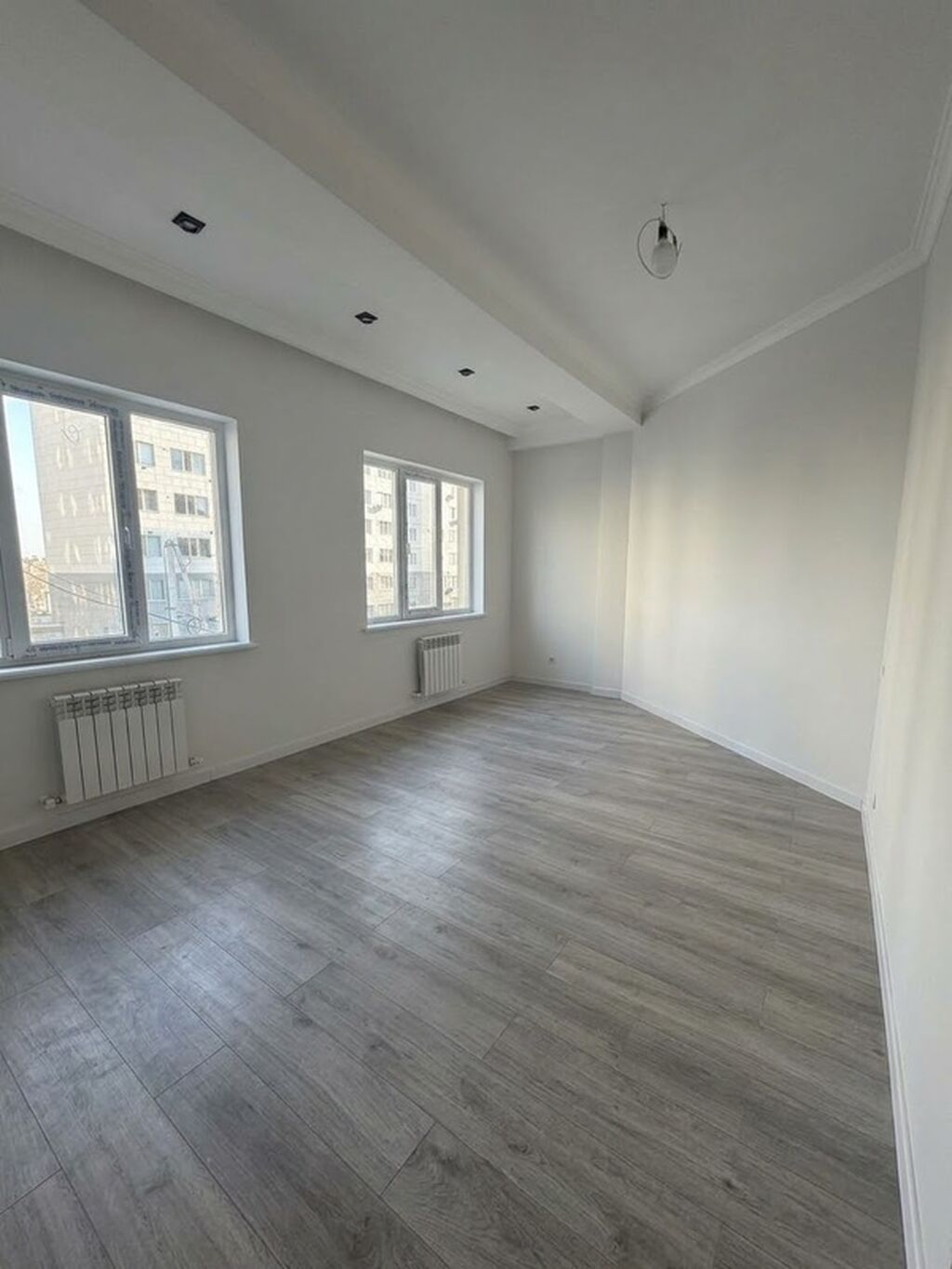2 комнаты, 81 м², Восток-5 мкр Элитка, 3 этаж, Свежий ремонт: фото 3