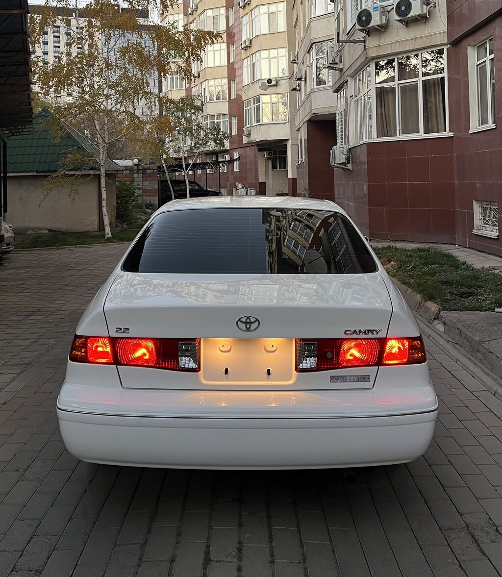 Toyota Camry: 2000 г., 2.2 л, Автомат, Бензин, Седан: фото 5